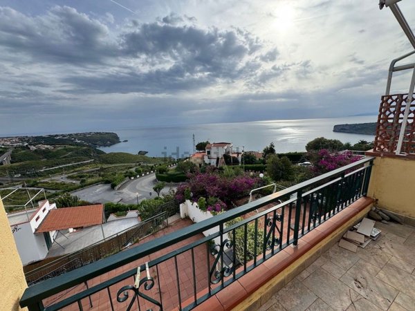 appartamento in vendita a San Nicola Arcella