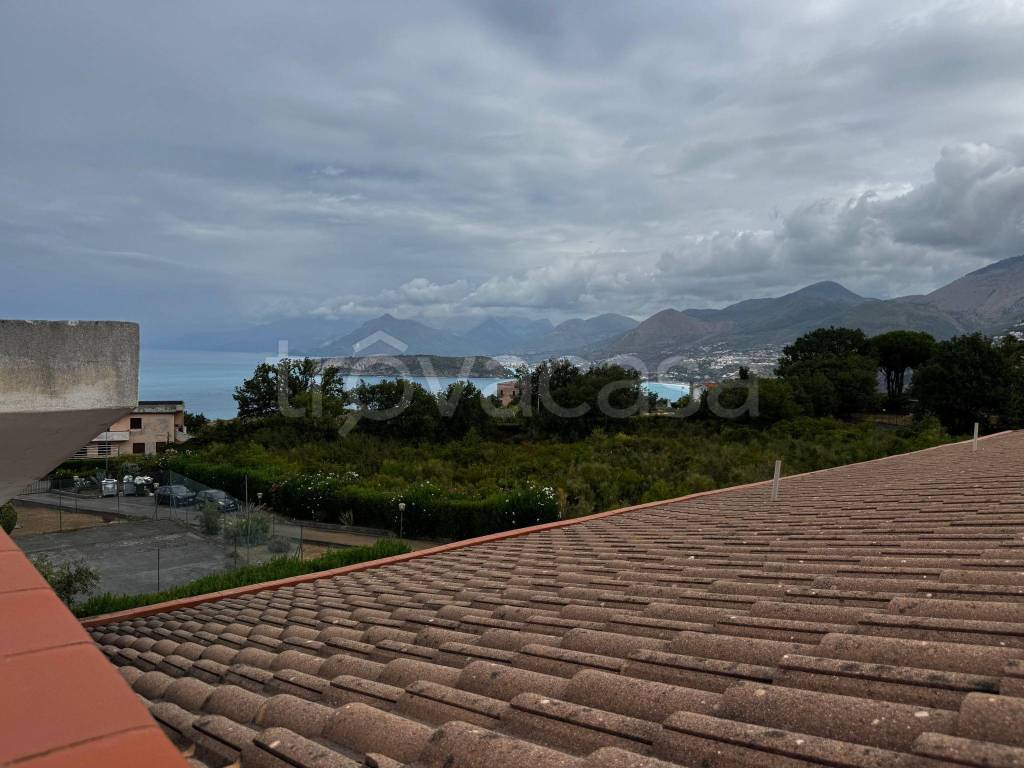 casa indipendente in vendita a San Nicola Arcella