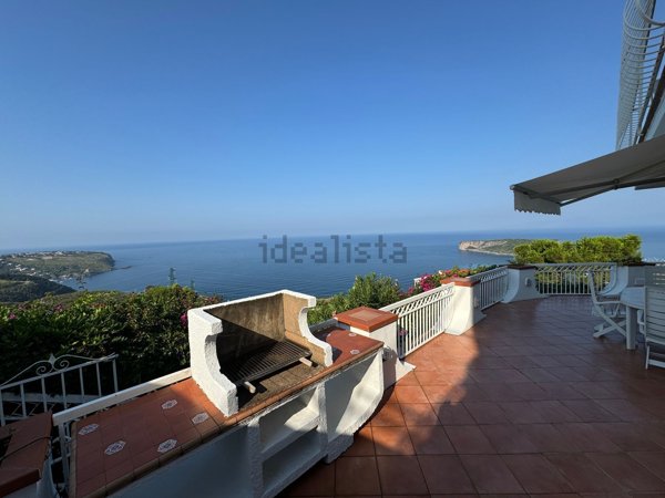 casa indipendente in vendita a San Nicola Arcella