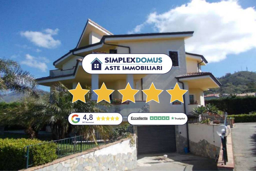 casa indipendente in vendita a San Nicola Arcella