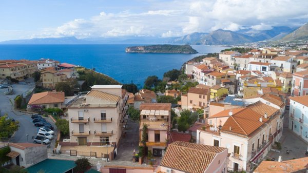 casa indipendente in vendita a San Nicola Arcella