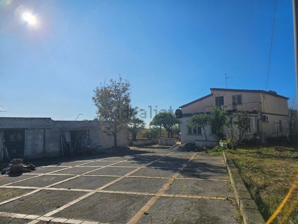casa indipendente in vendita a San Nicola Arcella