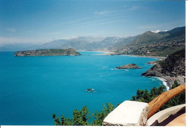 casa indipendente in vendita a San Nicola Arcella