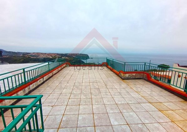 casa indipendente in vendita a San Nicola Arcella