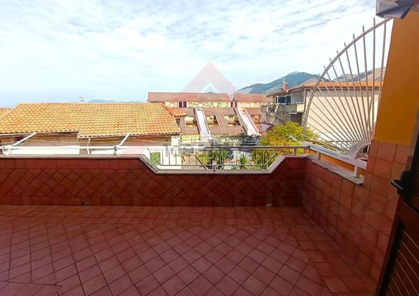 appartamento in vendita a San Nicola Arcella