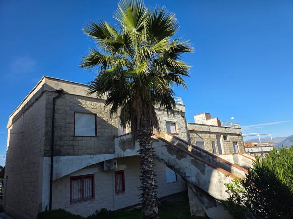 appartamento in vendita a San Nicola Arcella
