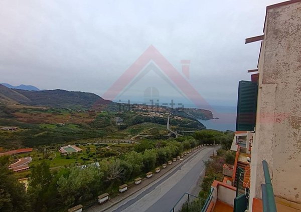 casa indipendente in vendita a San Nicola Arcella