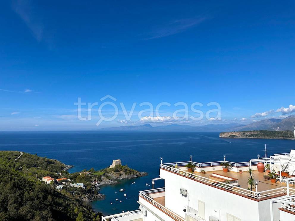 appartamento in vendita a San Nicola Arcella