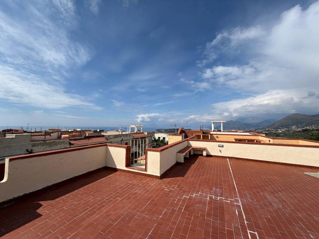 appartamento in vendita a San Nicola Arcella