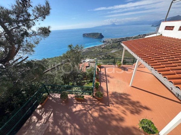 appartamento in vendita a San Nicola Arcella