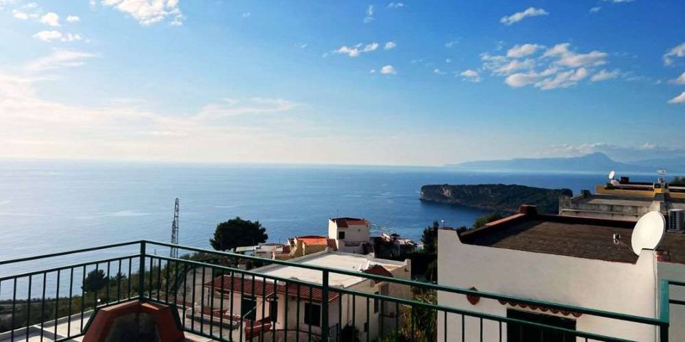 casa indipendente in vendita a San Nicola Arcella