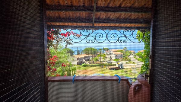 casa indipendente in vendita a San Nicola Arcella