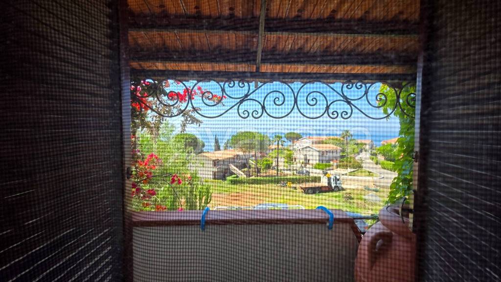 casa indipendente in vendita a San Nicola Arcella