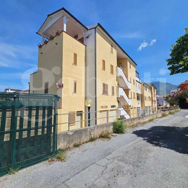 appartamento in vendita a San Nicola Arcella
