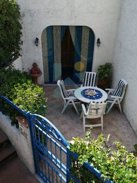 casa indipendente in vendita a San Nicola Arcella