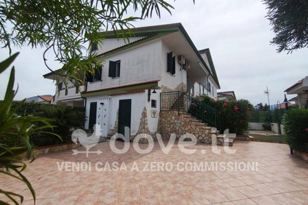 casa indipendente in vendita a San Nicola Arcella