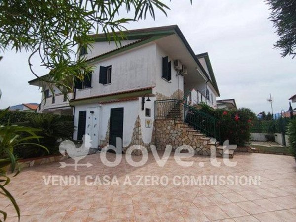 casa indipendente in vendita a San Nicola Arcella