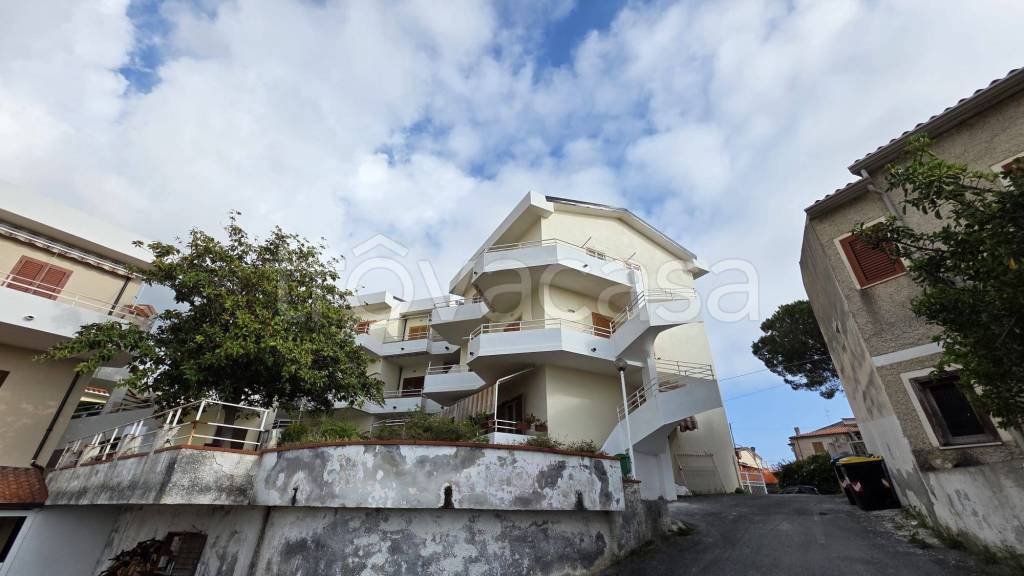 appartamento in vendita a San Nicola Arcella
