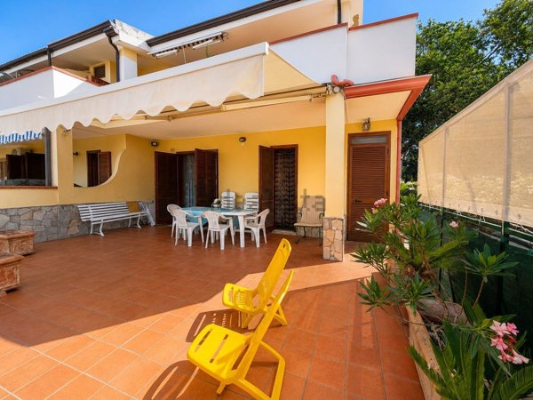 appartamento in vendita a San Nicola Arcella