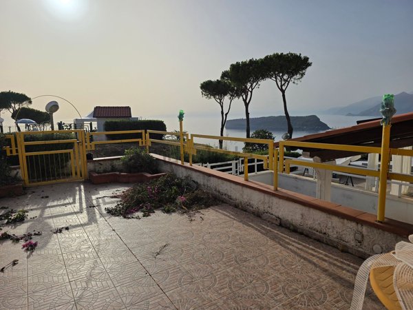 appartamento in vendita a San Nicola Arcella