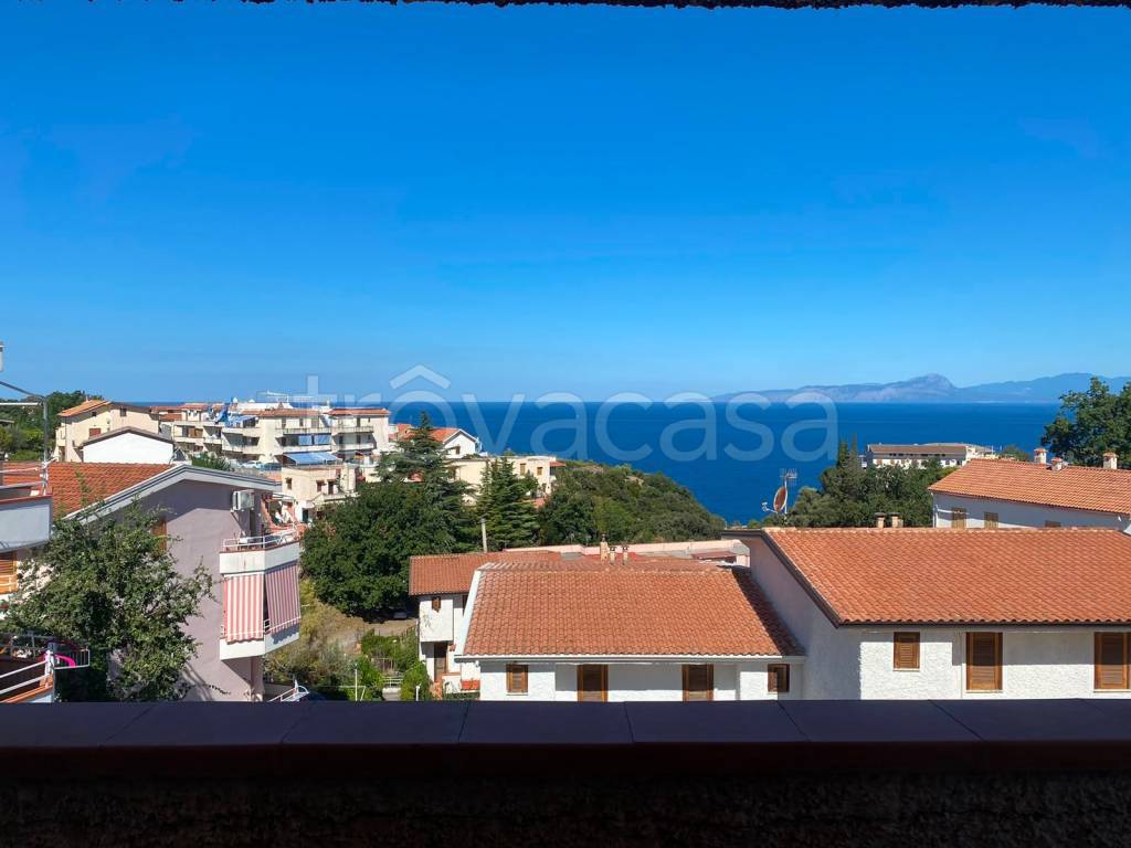 appartamento in vendita a San Nicola Arcella