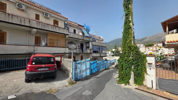 appartamento in vendita a San Nicola Arcella