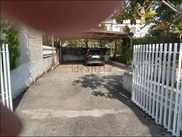 casa indipendente in vendita a San Nicola Arcella