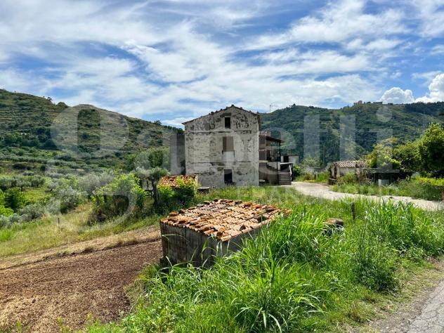 casa indipendente in vendita a San Pietro in Amantea