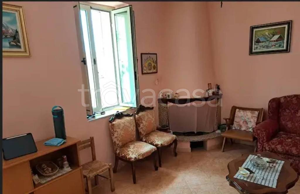 casa indipendente in vendita a San Pietro in Guarano in zona San Benedetto