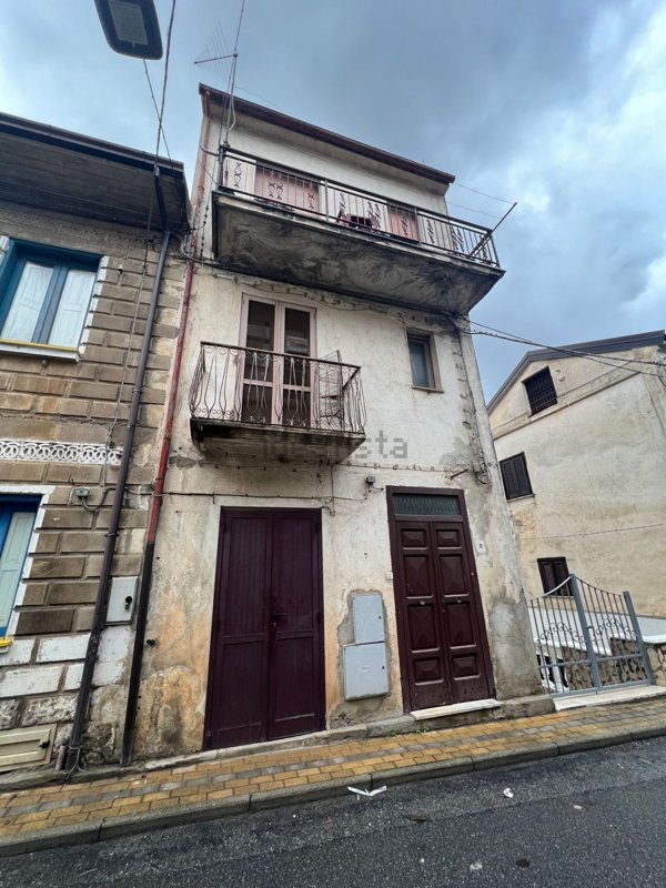 appartamento in vendita a San Sosti
