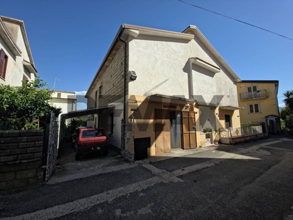 casa indipendente in vendita a San Sosti