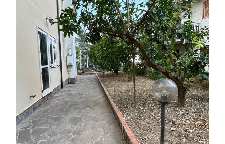 casa indipendente in vendita a Santa Caterina Albanese