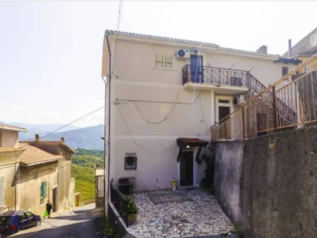 appartamento in vendita a Santa Domenica Talao