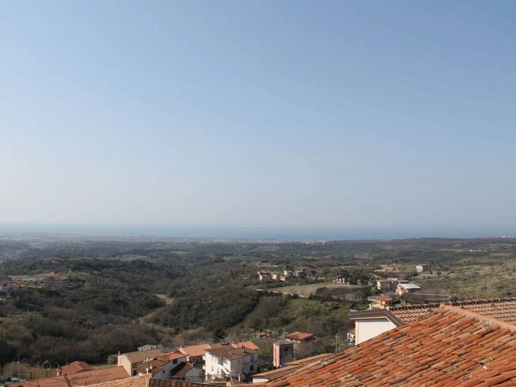 casa indipendente in vendita a Santa Domenica Talao