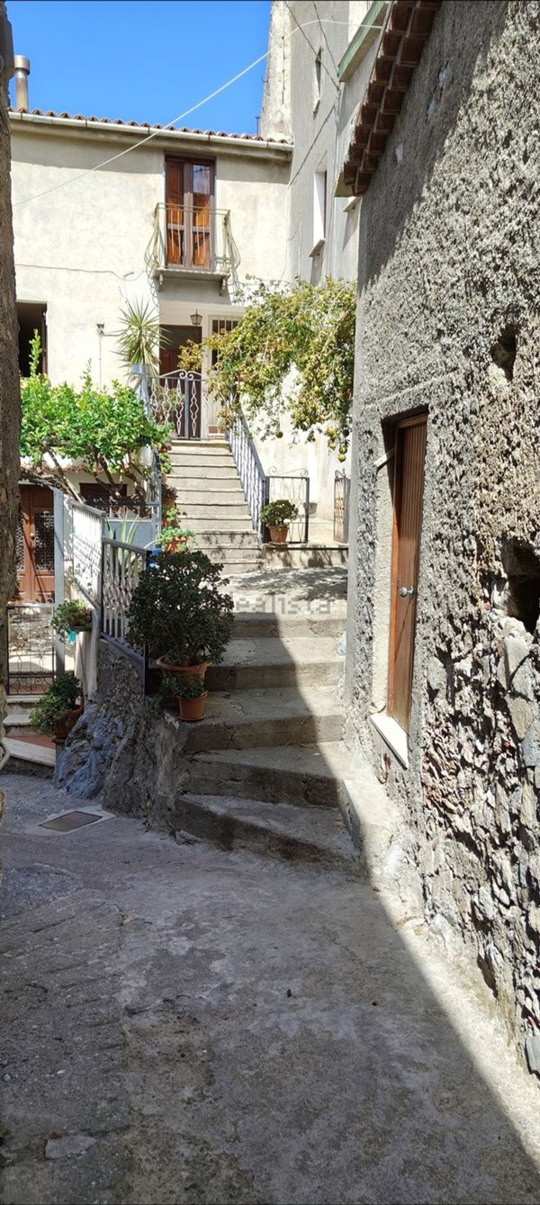 appartamento in vendita a Santa Domenica Talao