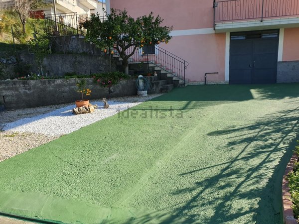 casa indipendente in vendita a Santa Domenica Talao