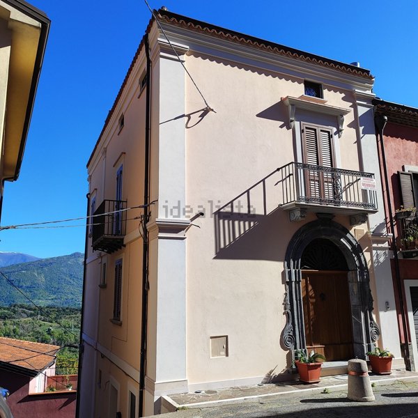 casa indipendente in vendita a Santa Domenica Talao