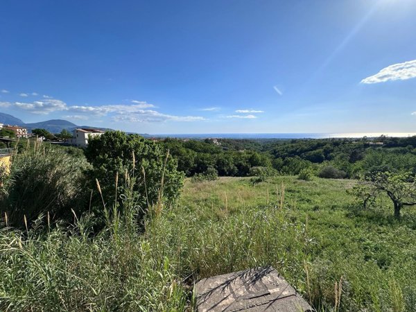 casa indipendente in vendita a Santa Domenica Talao