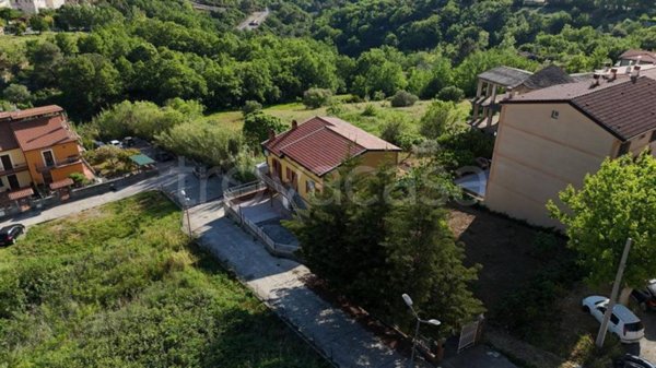 casa indipendente in vendita a Santa Domenica Talao