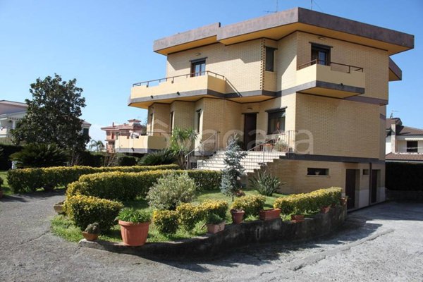 casa indipendente in vendita a Santa Maria del Cedro in zona Marcellina