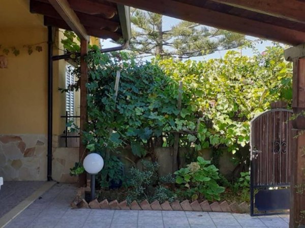 casa indipendente in vendita a Santa Maria del Cedro