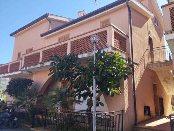appartamento in vendita a Santa Maria del Cedro