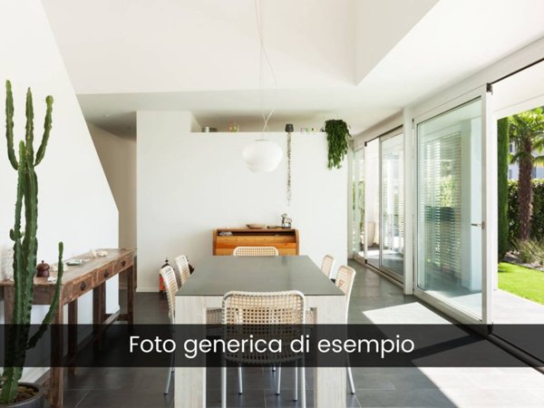 casa indipendente in vendita a Santa Maria del Cedro