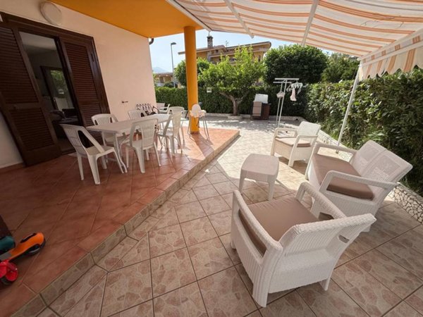 casa indipendente in vendita a Santa Maria del Cedro