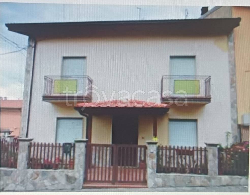 appartamento in vendita a Santo Stefano di Rogliano