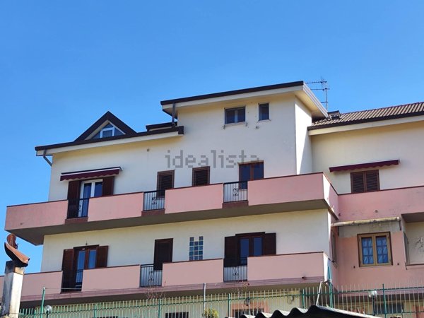 appartamento in vendita a Santo Stefano di Rogliano