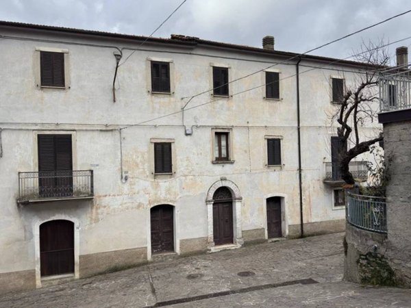 appartamento in vendita a Santo Stefano di Rogliano