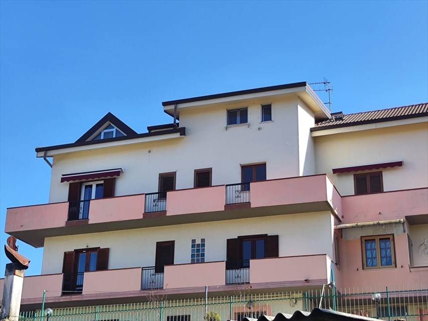 appartamento in vendita a Santo Stefano di Rogliano