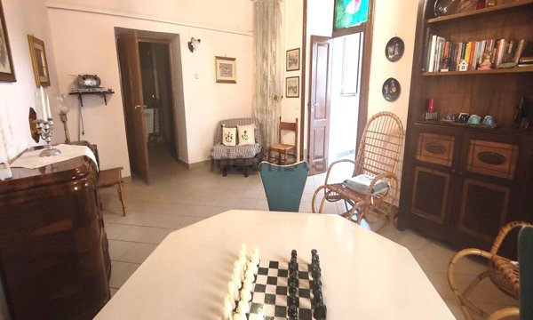 casa indipendente in vendita a Santo Stefano di Rogliano