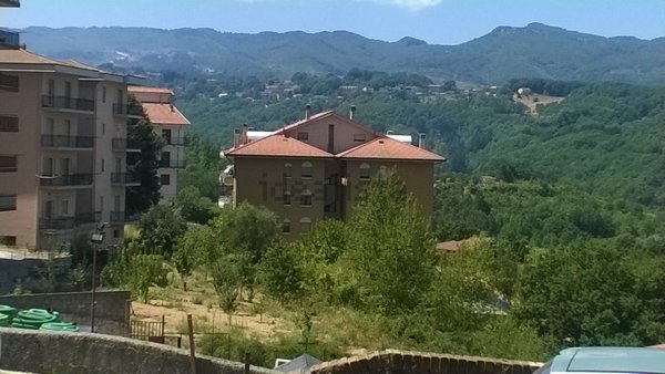terreno edificabile in vendita a Santo Stefano di Rogliano